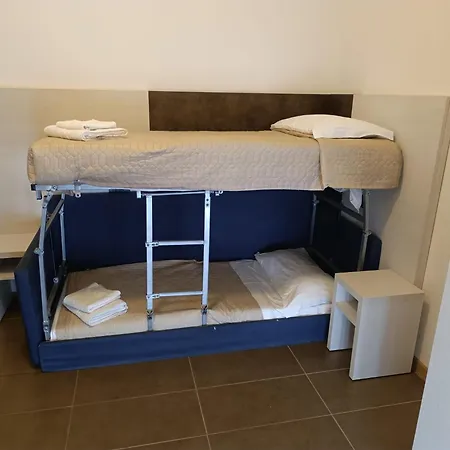 Hotel Aria di Mare - Bed&Brunch in centro a Riccione-2
